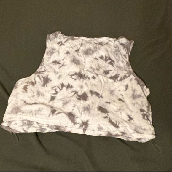 Cropped TYE-Dyed Aeropostale Muscle Tee - Picture 2 of 3